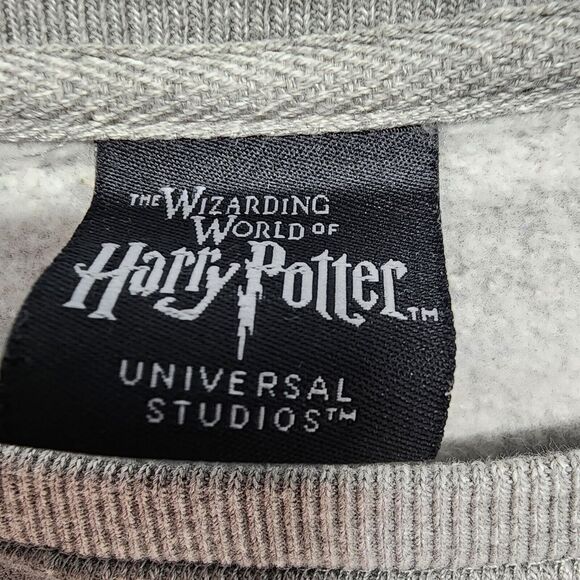 Universal Studios Harry Potter Gryffindor Sweatshirt Womens Size M Gray Pullover - Picture 11 of 11